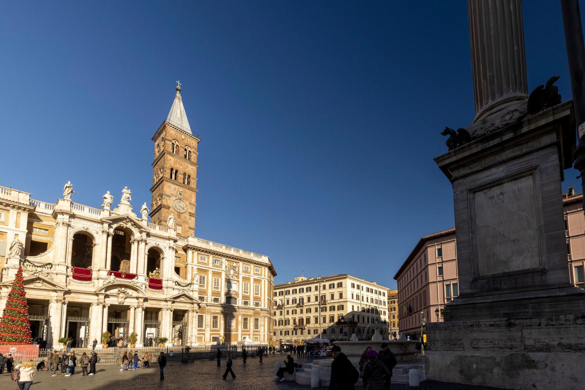 Apartment Domus Flavia Monti Rom