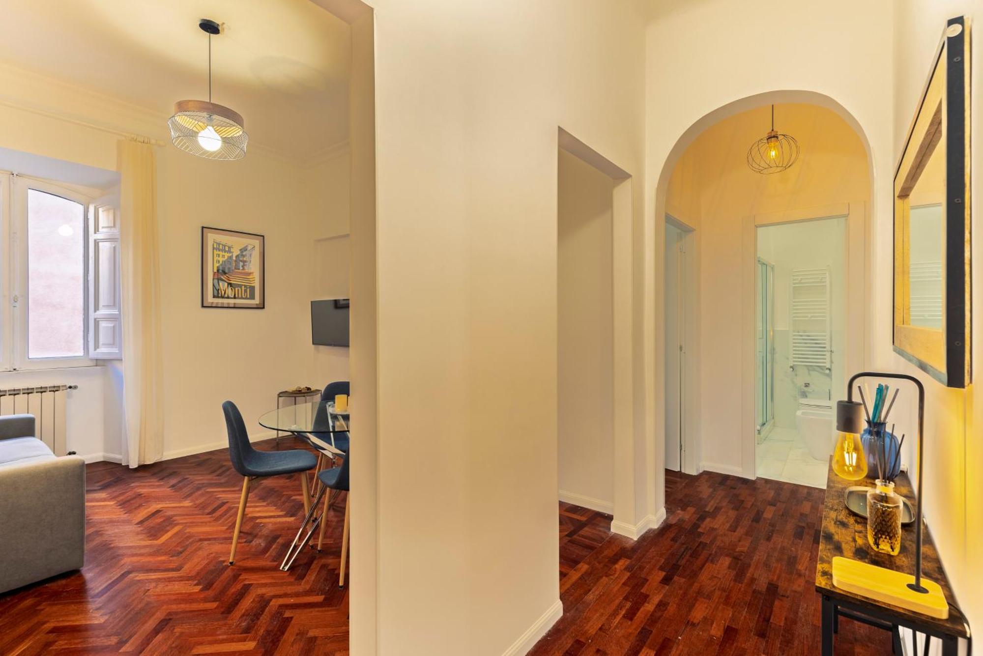 Apartment Domus Flavia Monti Rom